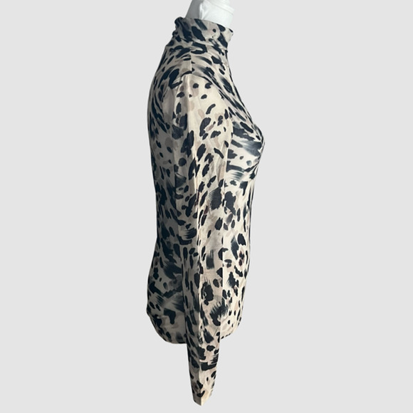 BCBGMaxAzria Turtleneck Top Leopard Print, NWT-Size XS - Picture 4 of 10
